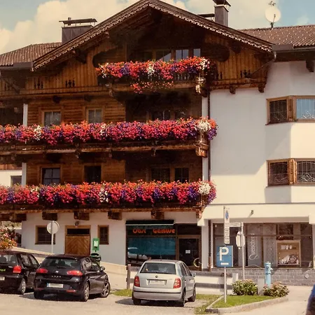 Apartament Zeunerhof Fügen